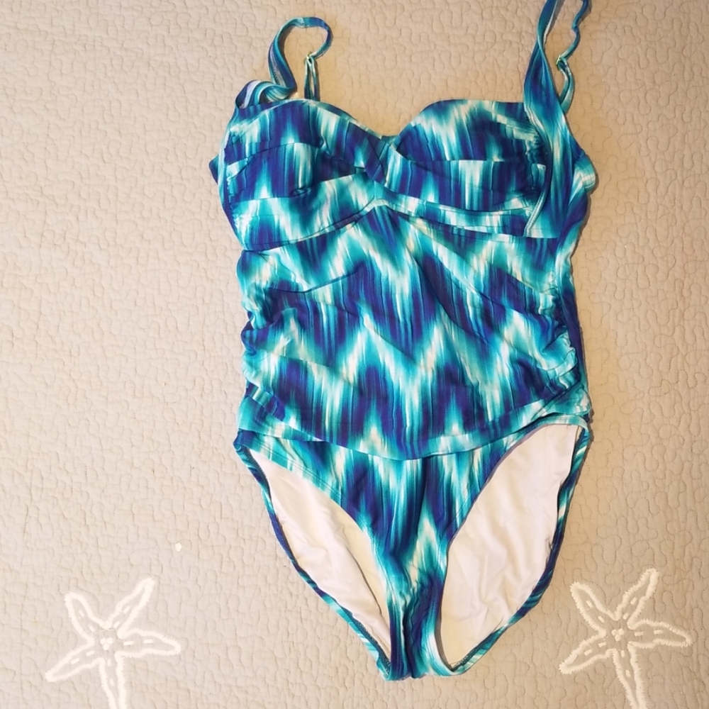 La Blanca Island Goddess Rouched One Piece Gem